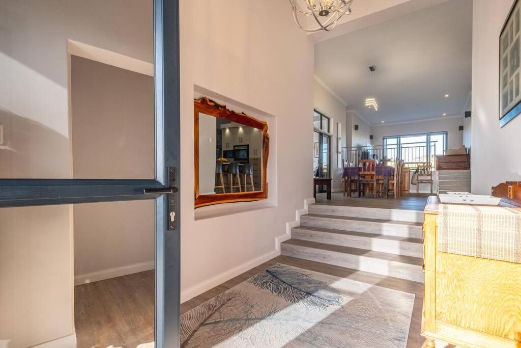 The Halfway House @ Kingswood Golf Estate Βίλα George Εξωτερικό φωτογραφία