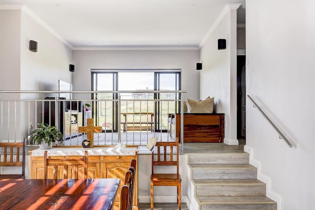 The Halfway House @ Kingswood Golf Estate Βίλα George Εξωτερικό φωτογραφία